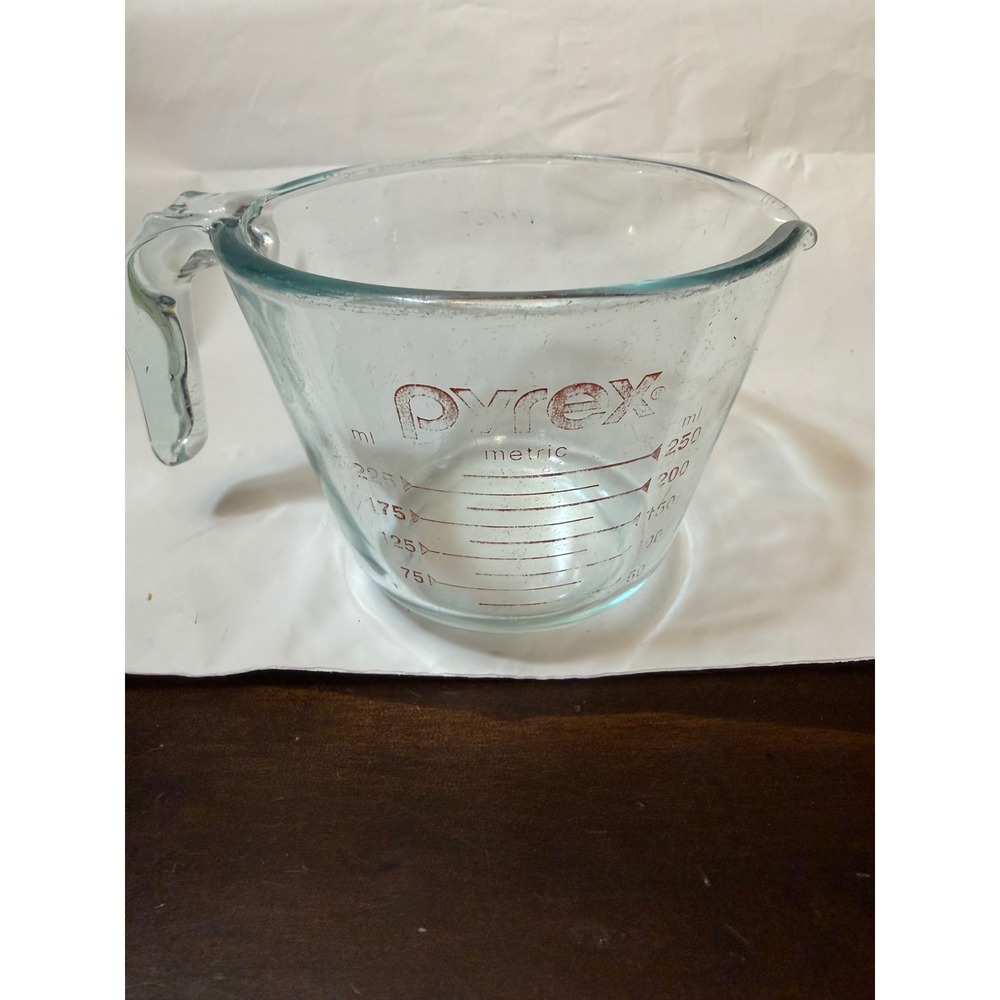 Pyrex Glass Measuring Cup 1 Cup Metric ml Measurements Clear Handle